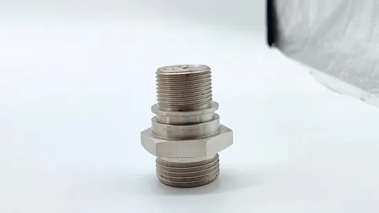 カスタマイズされた製造、CNC 機械加工金属、ステンレス鋼、真鍮、アルミニウム、コンテナ、キューブ、フランジ、シャフト部品、ネジ、照明、コネクタ、ホルダー、アダプター